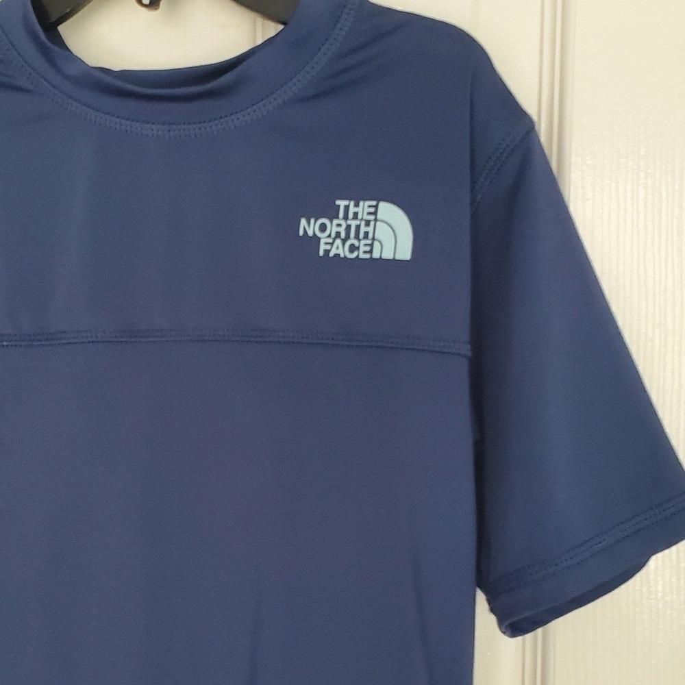 The North Face Rash Guard Blue FlashDry UPF 50 Swim Shirt Boys S 7/8